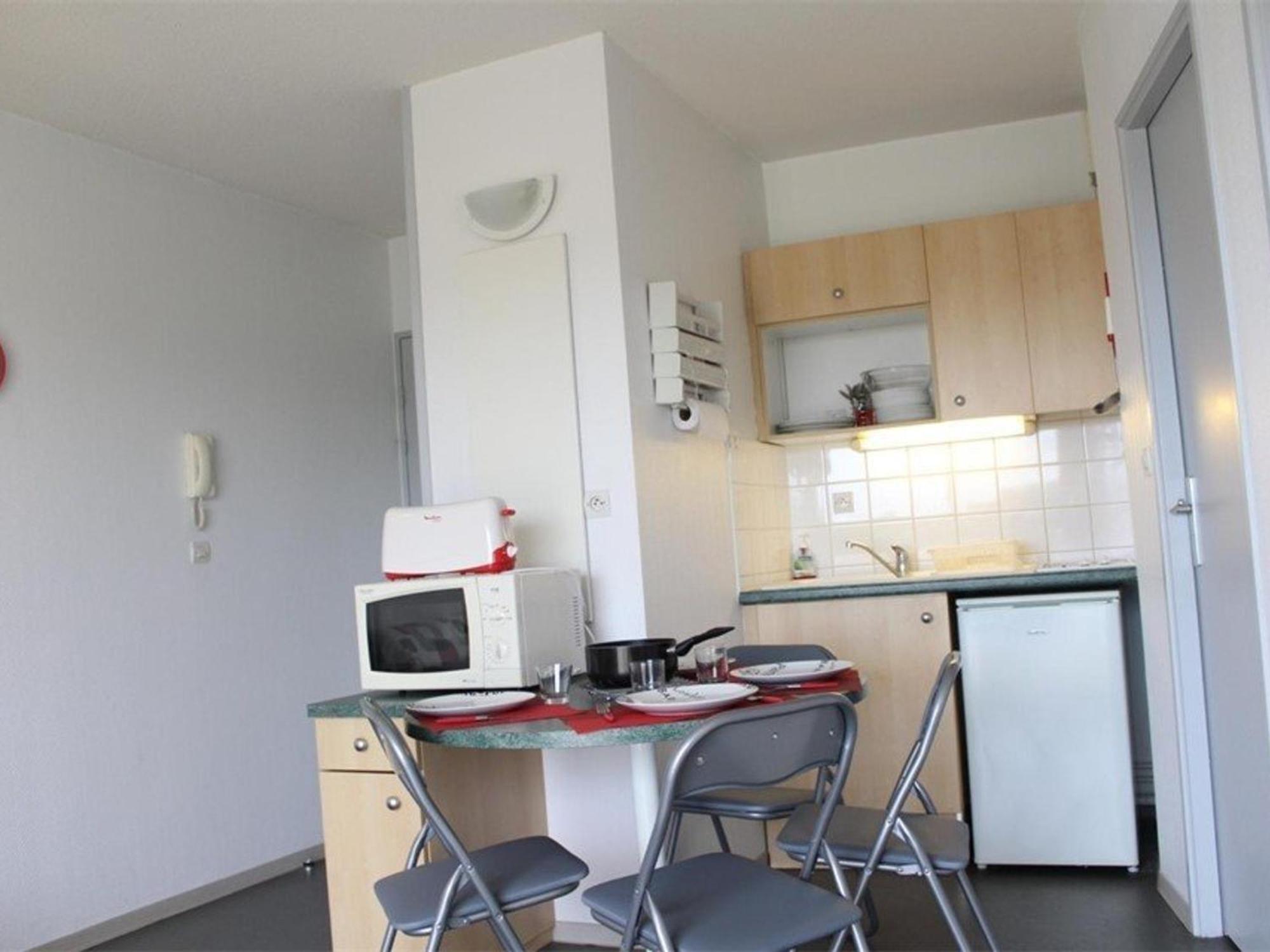 Studio Cabine 4 Pers Avec Balcon, Parking Et Piscine Aux Minimes - La Rochelle - Fr-1-246-177 Exterior foto